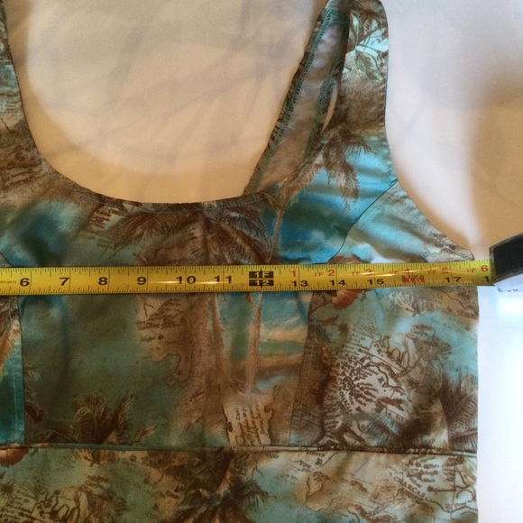 Sunset Separates Dress/Beach Coverup. Shortsleeved. - Picture 8 of 8